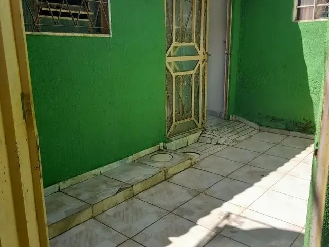Imagem: Aluga-Se Barracão