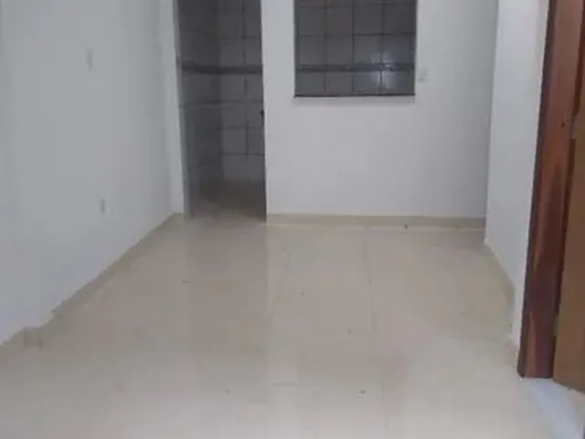 Imagem: Aluga-Se Uma Casa no Bairro da Ribeira