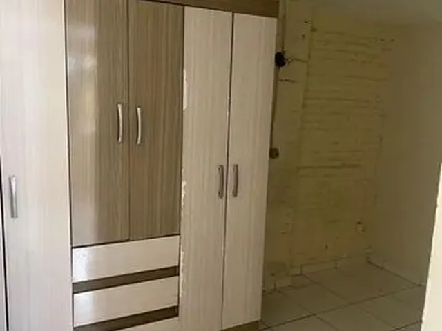 Imagem 4: Alugo Casa de Fundos em Santos
