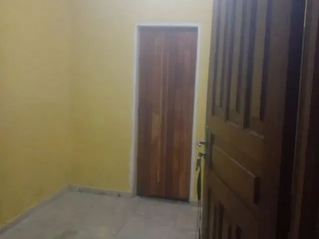 Imagem: Casa Independente com Quintal Ribeirão