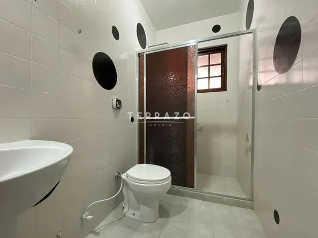 Imagem 4: Casa para Aluguel, 3 Quartos, 1 Suíte, 2 Vagas, Golfe - Teresópolis/Rj - R$ 3500,00