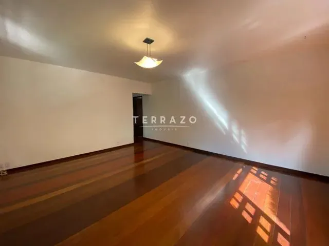 Imagem 12: Casa para Aluguel, 3 Quartos, 1 Suíte, 2 Vagas, Golfe - Teresópolis/Rj - R$ 3500,00