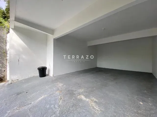 Imagem 15: Casa para Aluguel, 3 Quartos, 1 Suíte, 2 Vagas, Golfe - Teresópolis/Rj - R$ 3500,00