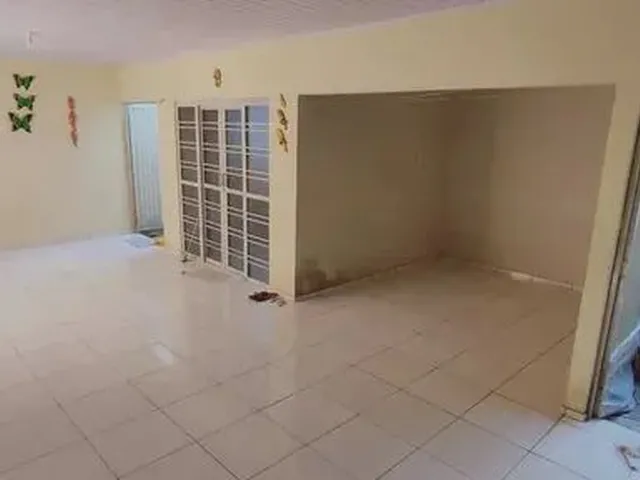 Imagem 1: Vendo Linda Casa em Bairro de Fátima