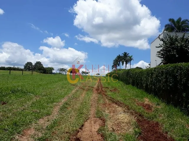 Imagem: Vende-se terreno no Condomínio Águas da