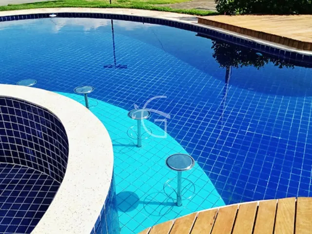 Imagem 3: ELE É UM VERDADEIRO PARAISO