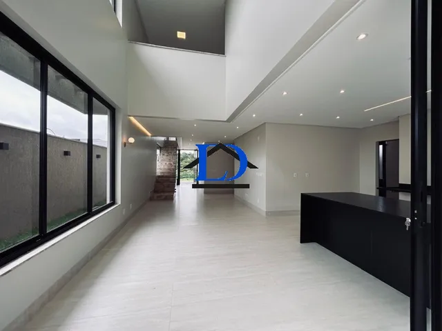 Imagem 2: Casa de luxo à venda em condomínio no Jardins Parma, Senador Canedo-GO: 4 quartos, 3