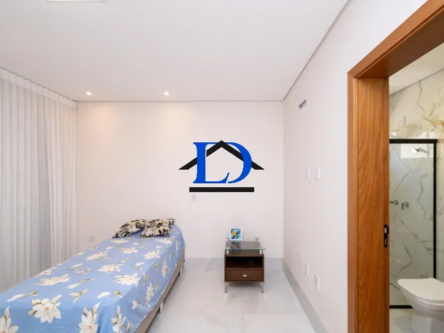 Imagem 12: Casa em Condomínio de Luxo à Venda em Senador Canedo-GO, Jardins Nápoles: 4 Quartos, 4