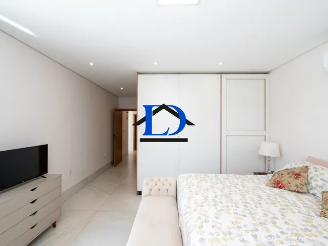 Imagem 7: Casa em Condomínio de Luxo à Venda em Senador Canedo-GO, Jardins Nápoles: 4 Quartos, 4