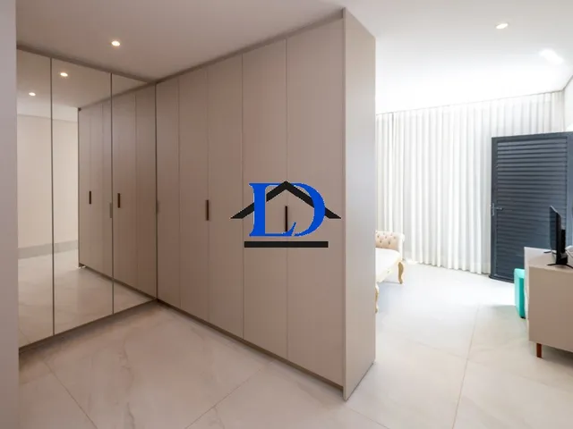 Imagem 8: Casa em Condomínio de Luxo à Venda em Senador Canedo-GO, Jardins Nápoles: 4 Quartos, 4