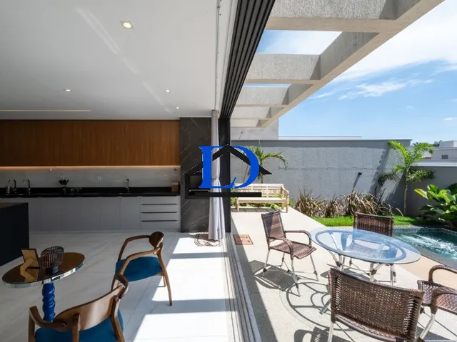 Imagem 16: Casa em Condomínio de Luxo à Venda em Senador Canedo-GO, Jardins Nápoles: 4 Quartos, 4