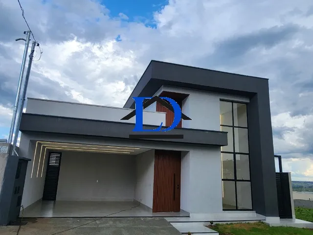 Imagem: Casa térrea de alto padrão com piscina
