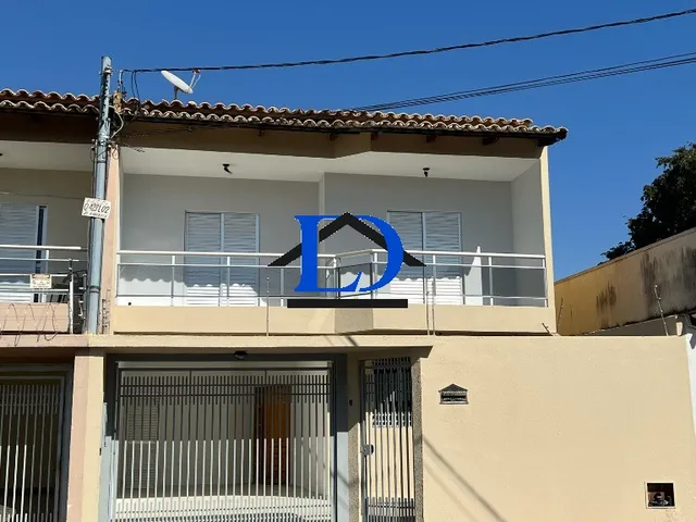 Imagem 6: Casa à venda no Jardim América em Goiânia-GO: Sobrado com 3 quartos, suíte, 2 salas