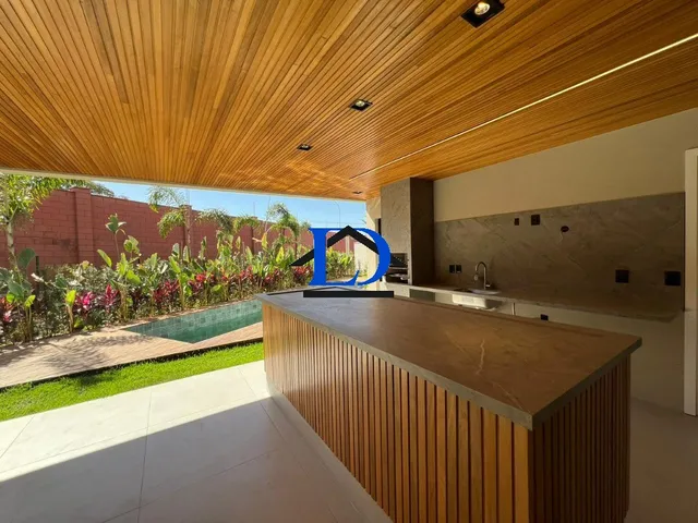 Imagem 16: Casa de luxo em condomínio no Jardins Bolonha, Senador Canedo-GO: 4 quartos, 4 suítes