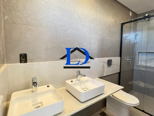 Imagem 5: Casa de luxo em condomínio no Jardins Bolonha, Senador Canedo-GO: 4 quartos, 4 suítes
