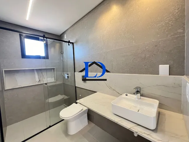 Imagem 10: Casa de luxo em condomínio no Jardins Bolonha, Senador Canedo-GO: 4 quartos, 4 suítes