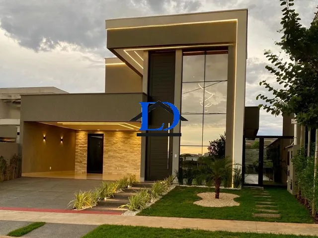 Imagem: A casa em condomínio possui 3 Dormitórios, 3 Suítes, 5 Banheiros