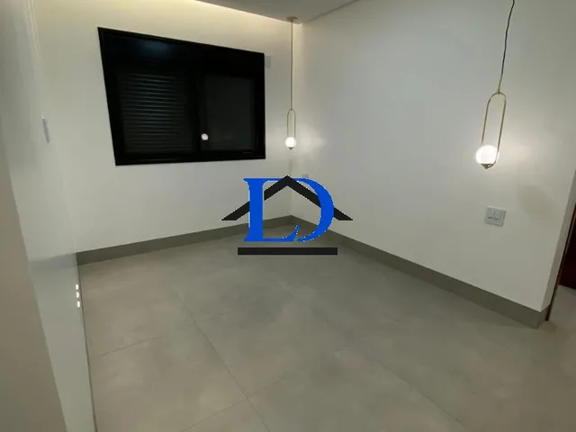 Imagem 15: Espetacular casa de 3 quartos em condomínio de luxo em Aparecida de Goiânia