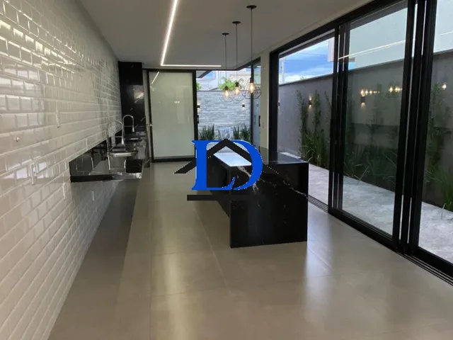 Imagem 12: Espetacular casa de 3 quartos em condomínio de luxo em Aparecida de Goiânia