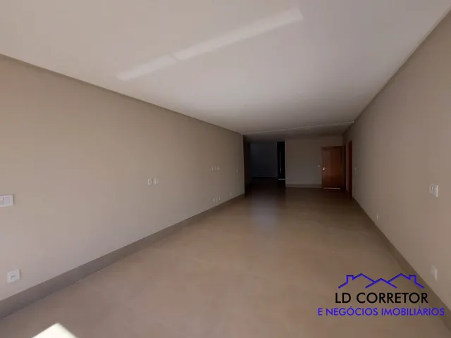 Imagem 2: Impecável casa em condomínio à venda em Goiânia-GO, Residencial Goiânia Golfe Clube