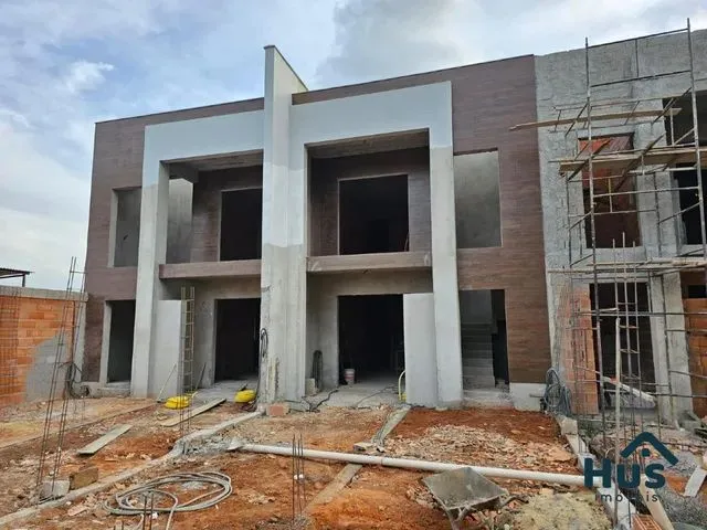 Imagem: Casa Geminada Individual com 2 Quartos