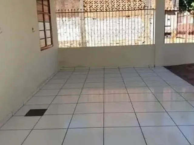 Imagem: Alugo Casa 2 Qtos C/ Banheiro - Direto com
