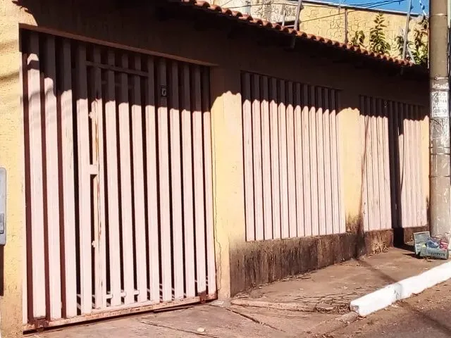 Imagem 1: Casa no Bairro Cidade Verde com 03 Quartos