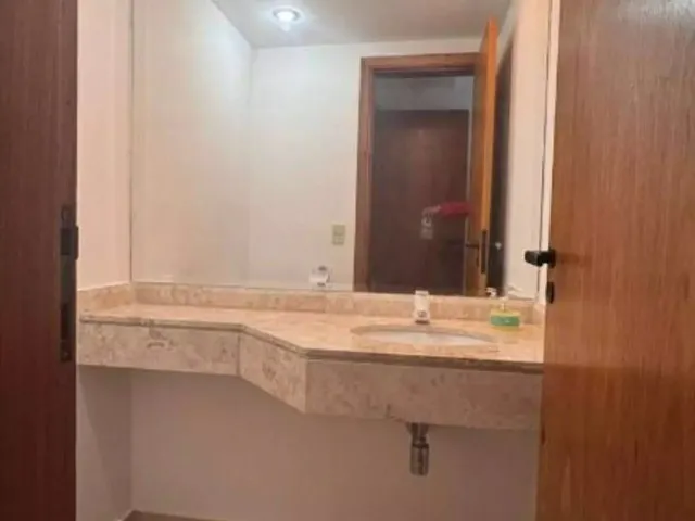 Imagem 2: RR8640 Apartamento 154m² CONDOMÍNIO ALPHA CLUB - OPORTUNIDADE - 4 Dorms 2 Vagas