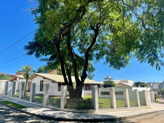 Imagem: Casa Alto Padrão - Blumenau