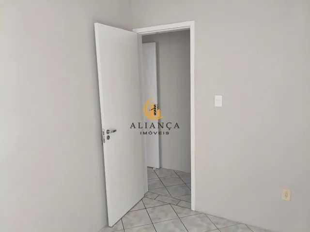 Imagem 2: Apartamento em Praia Comprida, São José/SC