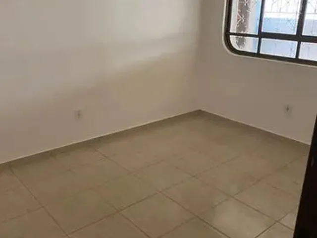 Imagem: Alugo Quartos de Casa Sem Mobília. Casa