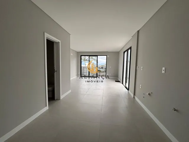 Imagem: O apartamento possui 1 Dormitório, 1 Banheiro, 1 Vaga na