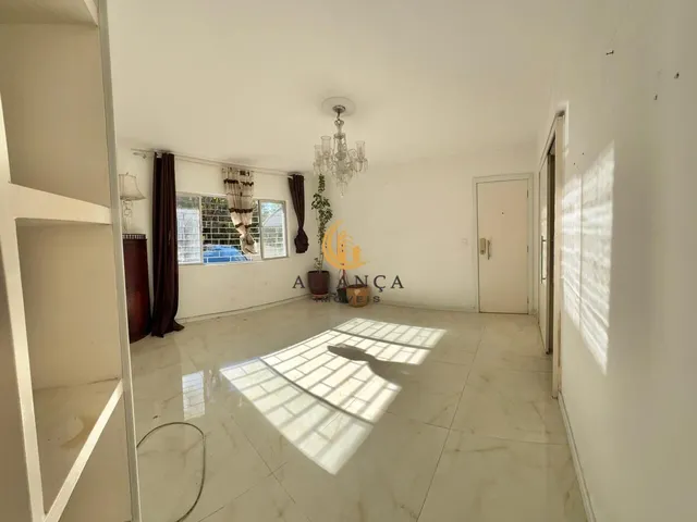 Imagem: Apartamento em Ponta de Baixo, São José/SC