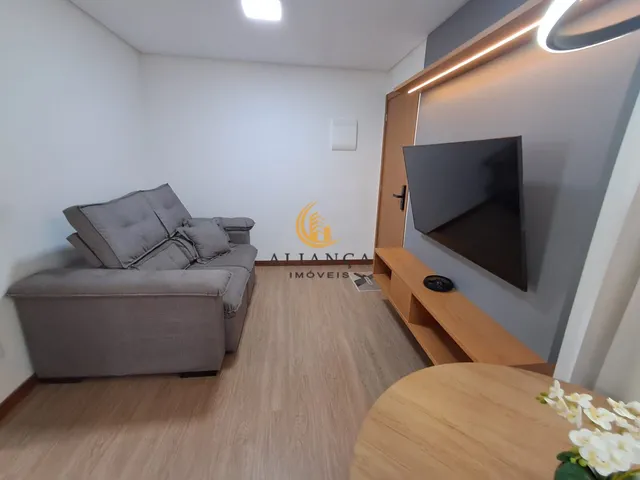 Imagem: O apartamento possui 2 Dormitórios, 1 Banheiro, 1 Vaga na