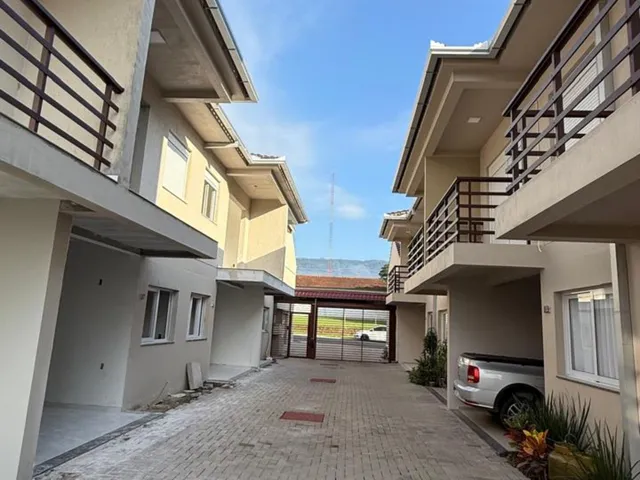 Imagem: Casa - Feliz