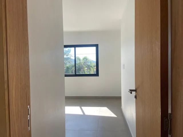 Imagem 16: Casa à venda em Garopaba-SC, bairro Areias da Palhocinha: 3 quartos, 1 suíte, 2