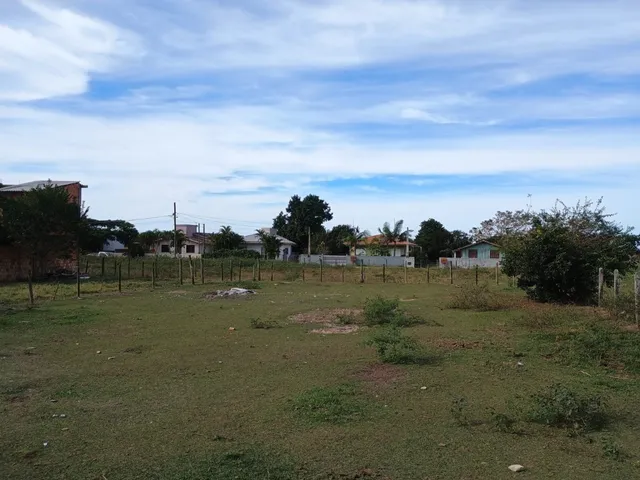 Imagem 2: OPORTUNIDADE: Terreno Amplo com 727m² no Bairro Encantada