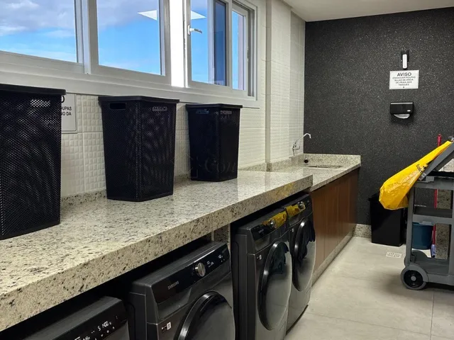 Imagem 10: Imperdível Apartamento à Venda no Centro de Imbituba-SC: 1 Quarto, 1 Sala, 1 Banheiro