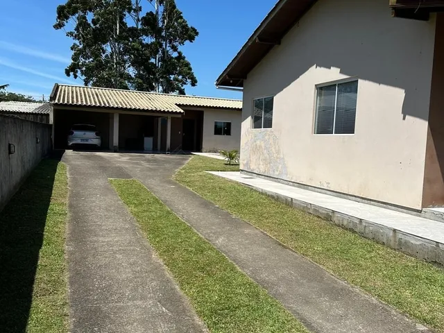 Imagem 2: Casa à Venda em Garopaba-SC - Bairro Limpa 2 Quartos, 130m² Venha Conhecer Seu Novo