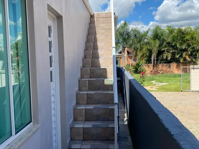 Imagem 16: Casa À Venda em Garopaba-Sc: 2 Quartos, 1 Suíte, 3 Vagas. Oportunidade Única em Localização Privilegiada!