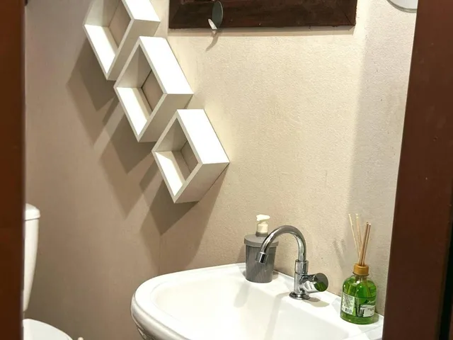 Imagem 5: Imóvel incrível à Venda em Imbituba-SC: Casa na Praia do Rosa com 2 Quartos, 1 Sala, 2