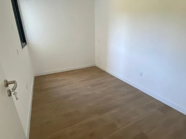 Imagem 2: Apartamento Térreo de 3 Quartos no Centro de Garopaba-SC: 86,25m² de Conforto e