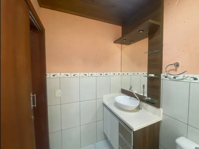 Imagem 6: Imperdível oportunidade de compra: Casa ampla no Centro de Garopaba-SC com 3 quartos, 1