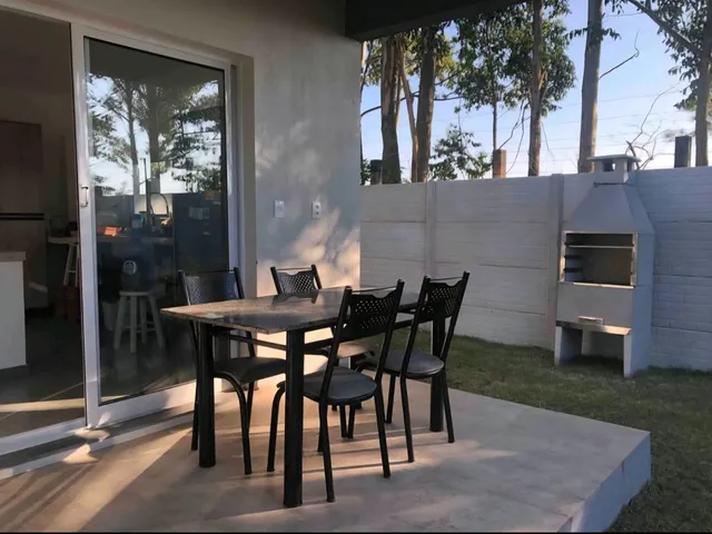 Imagem 6: Imóvel de Luxo em CondomÍnio: Casa com 4 Quartos e 3 Suítes em...