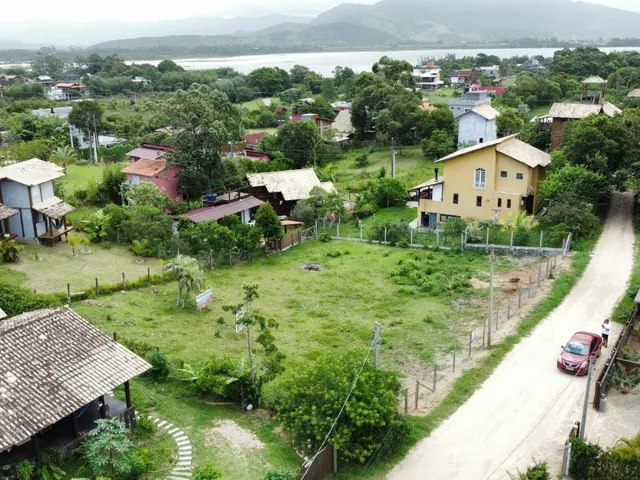 Imagem: Terreno à venda em Imbituba-SC, bairro
