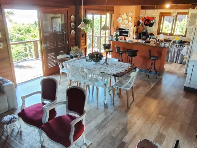 Imagem 6: Imóvel de alto padrão à venda em Imbituba-SC, Vila Nova: 3 quartos, 3 salas, 2