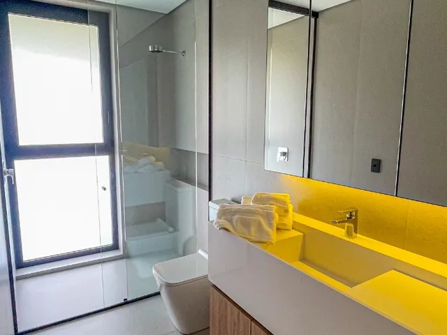 Imagem 15: Imperdível: Casa à venda em Garopaba-SC, bairro Vigia, 4 quartos, 4 suítes, 3 salas, 1