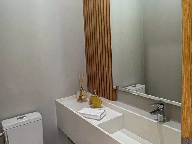 Imagem 13: Imperdível: Casa à venda em Garopaba-SC, bairro Vigia, 4 quartos, 4 suítes, 3 salas, 1