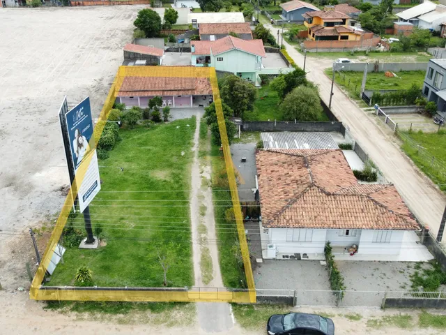 Imagem 8: Casa com Grande Terreno À Venda em Imbituba-Sc, Bairro Campo Duna. Oportunidade Comercial