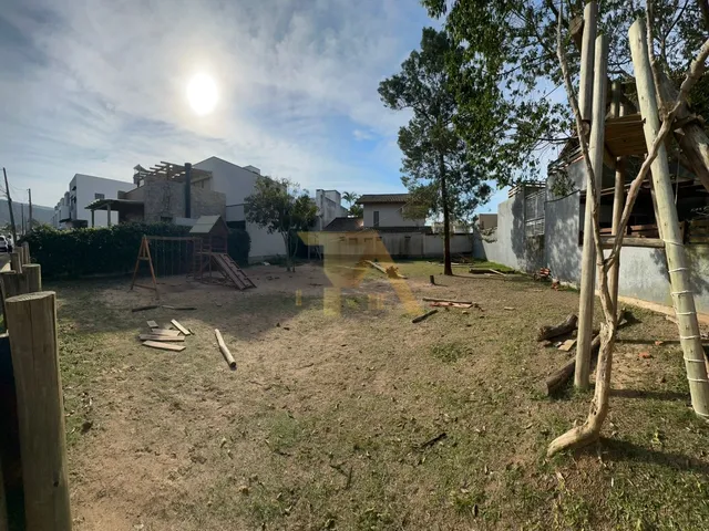 Imagem: Terreno À Venda em Garopaba - Oportunidade
